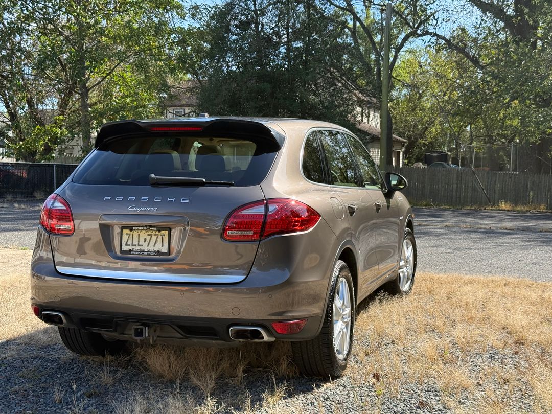 Car Preview