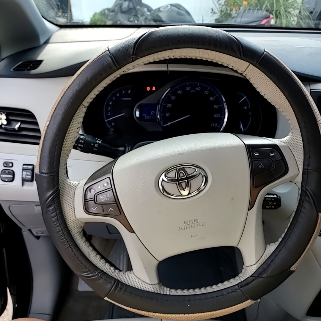 Car Preview