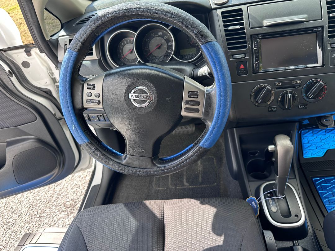Car Preview