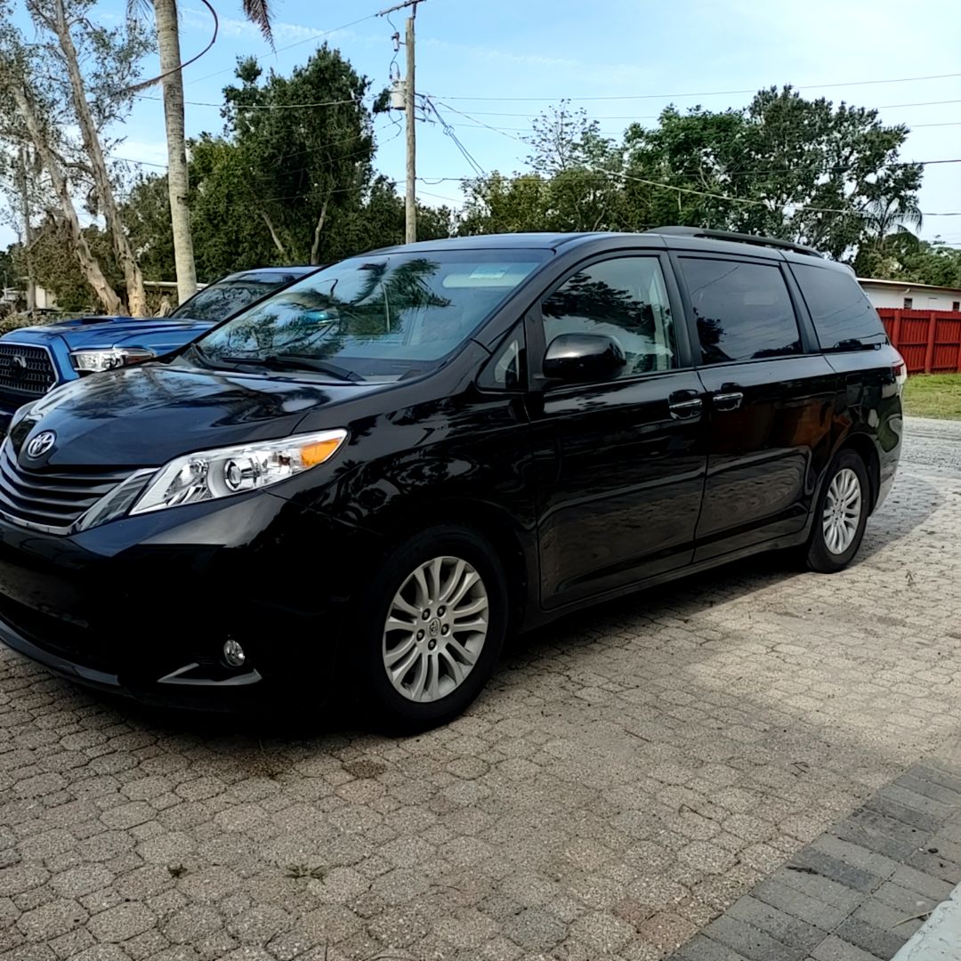 Car Preview