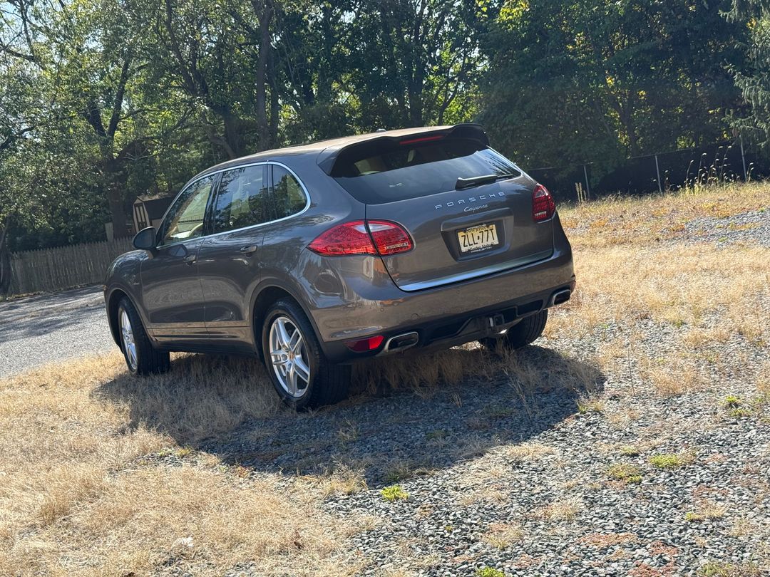 Car Preview