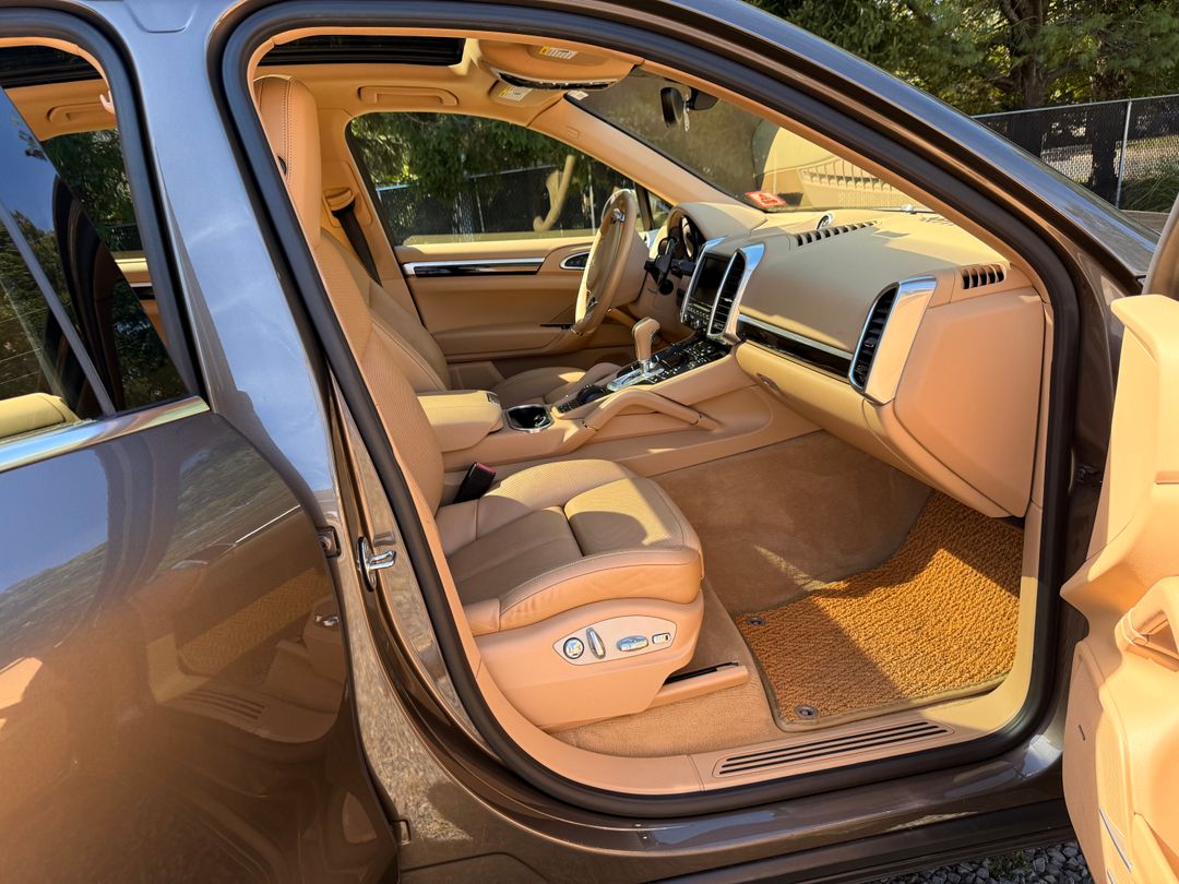 Car Preview