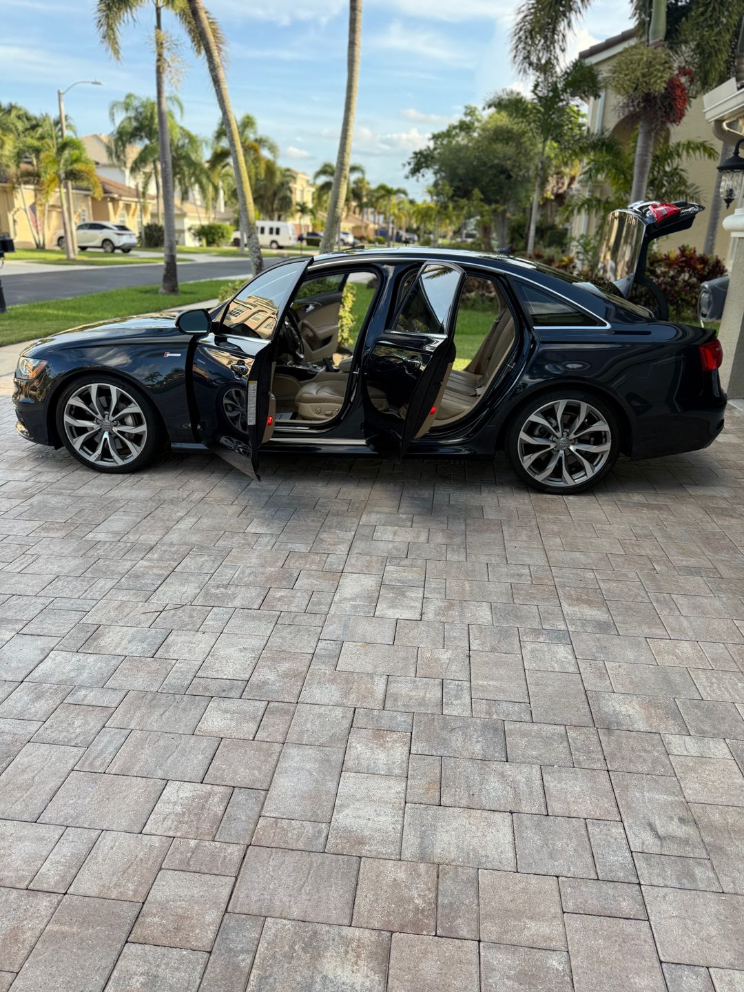 Car Preview