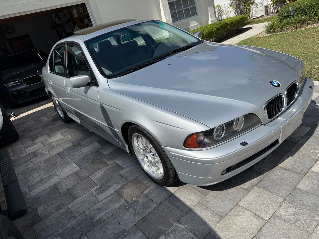 Car Preview