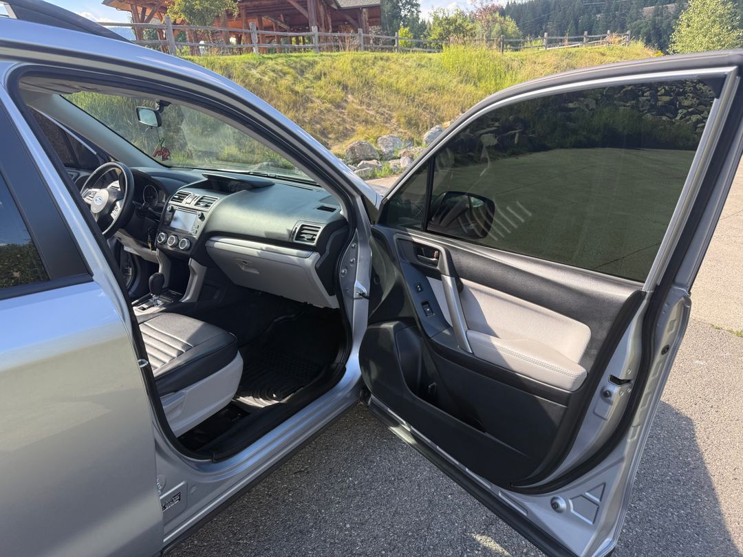 Car Preview