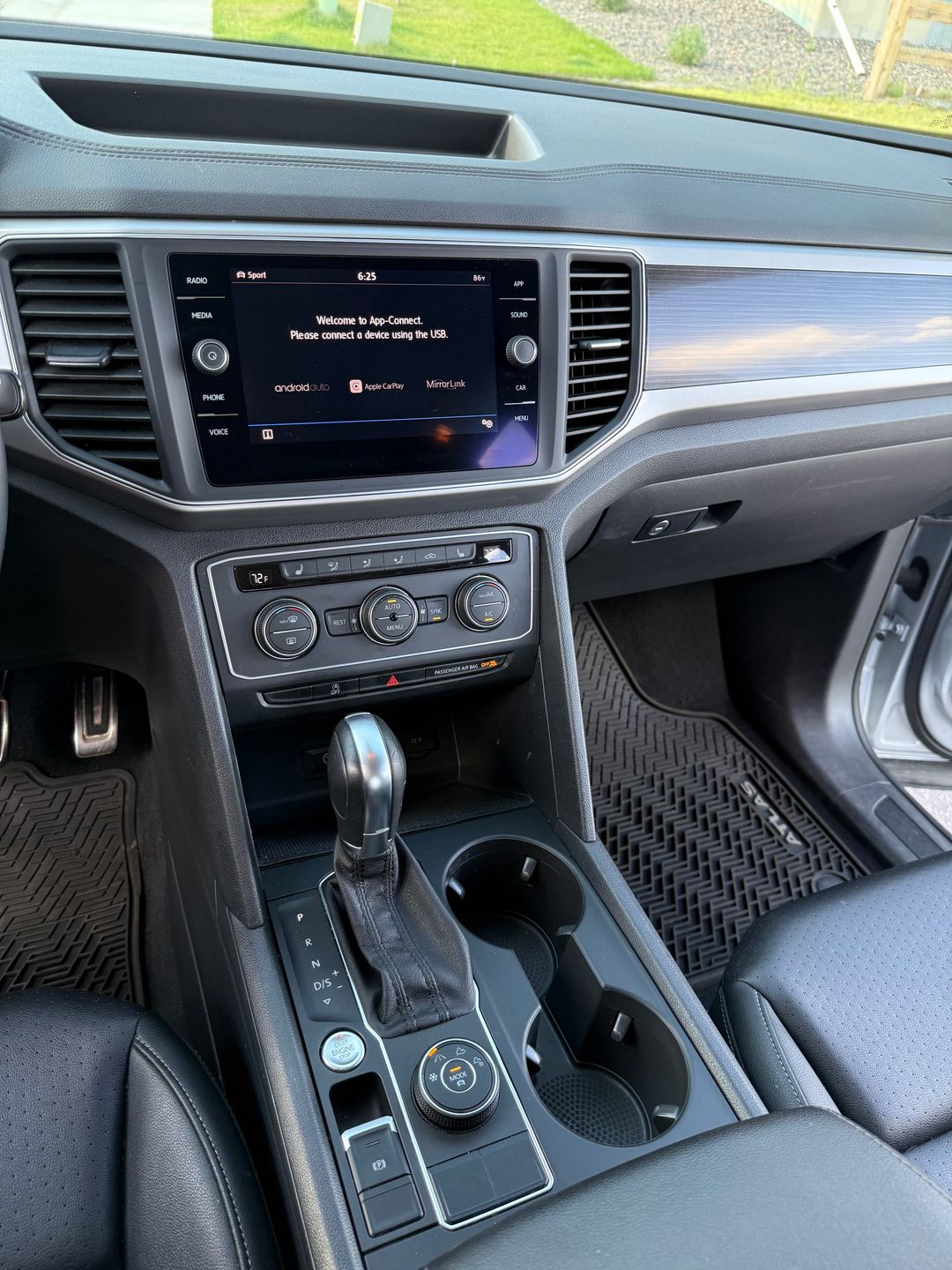 Car Preview