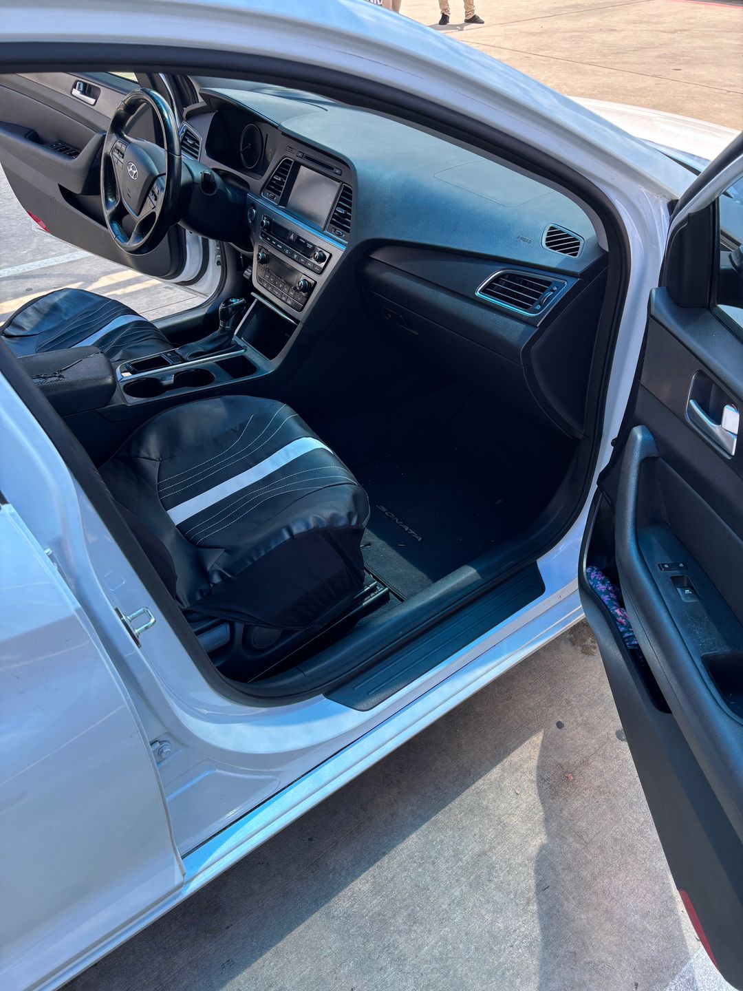 Car Preview