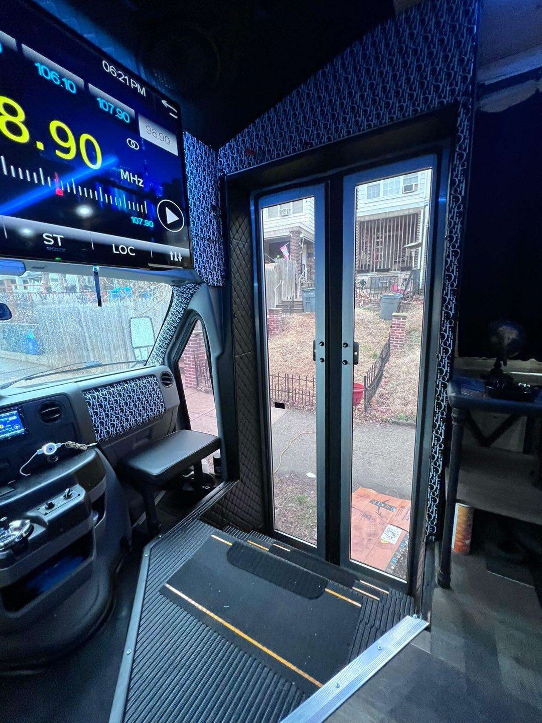 Car Preview