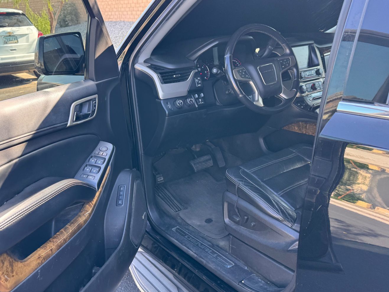 Car Preview