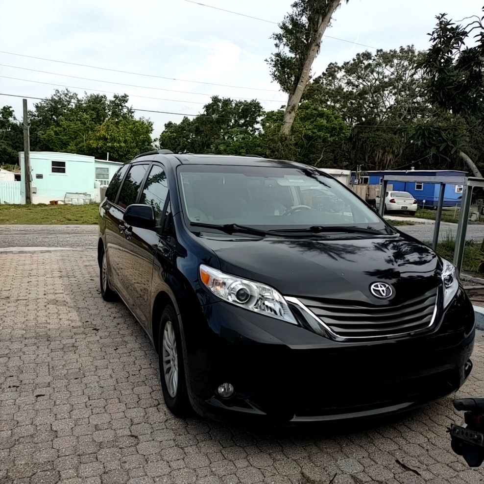 Car Preview