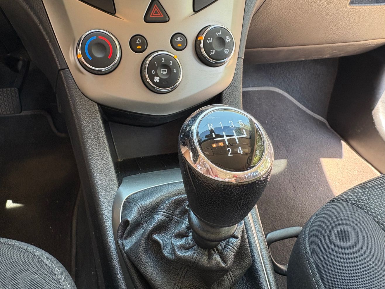Car Preview