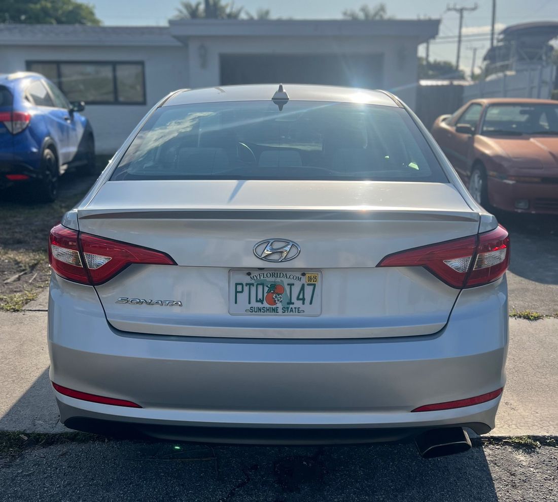 Car Preview