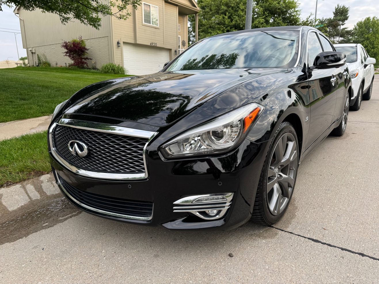 Car Preview