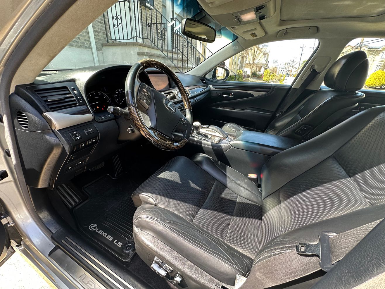 Car Preview
